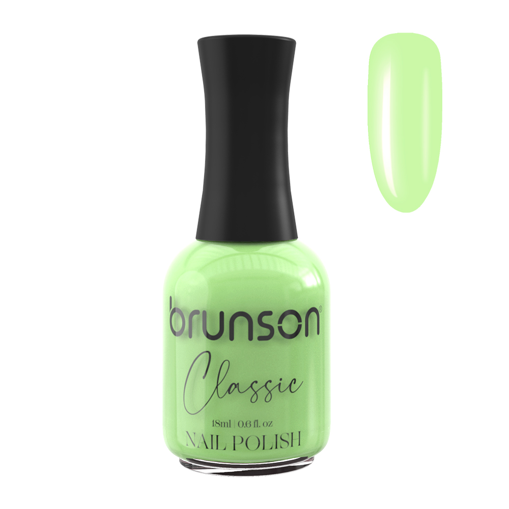 Green nail polish